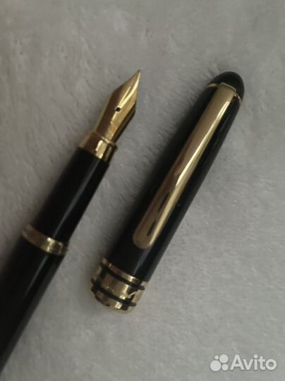 Перьевая ручка с позолоченным пером