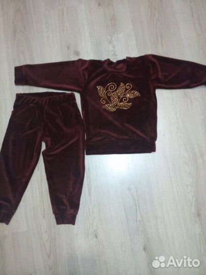 Спортивный костюм новый