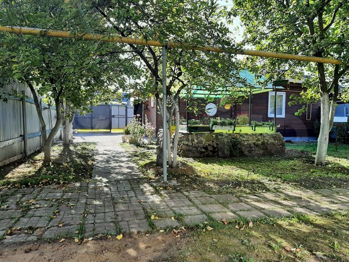 Дом 79 м² на участке 4 сот.