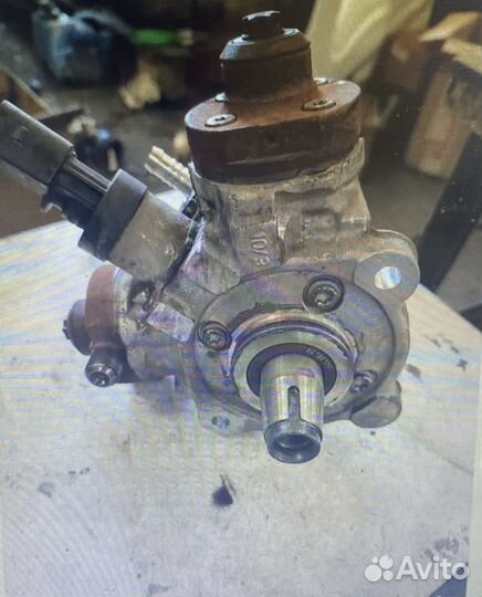 Топливный насос BMW N57D30