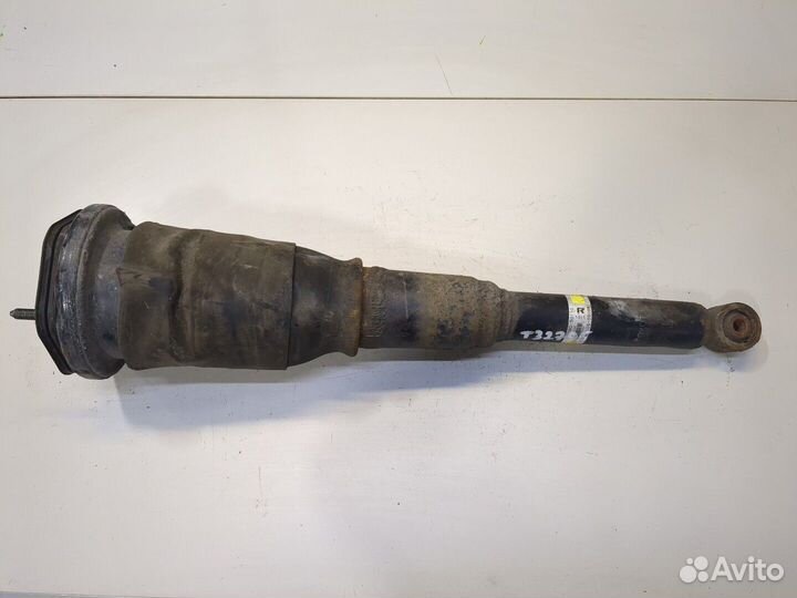 Амортизатор подвески Lexus LS430 UCF30, 2002