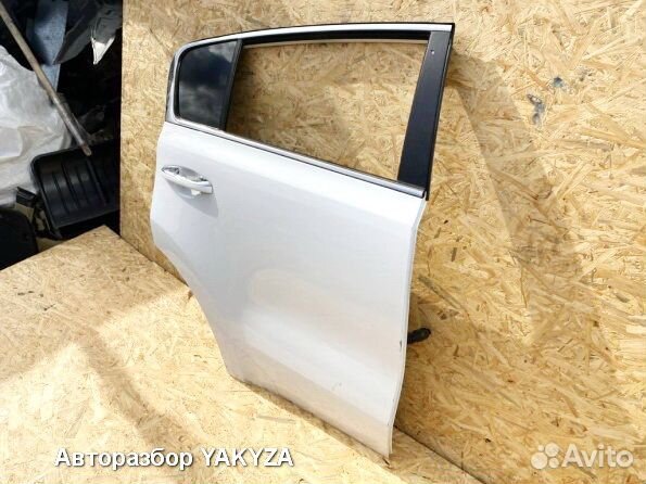 Дверь задняя правая Kia Sportage 4 Киа Спортейдж 4