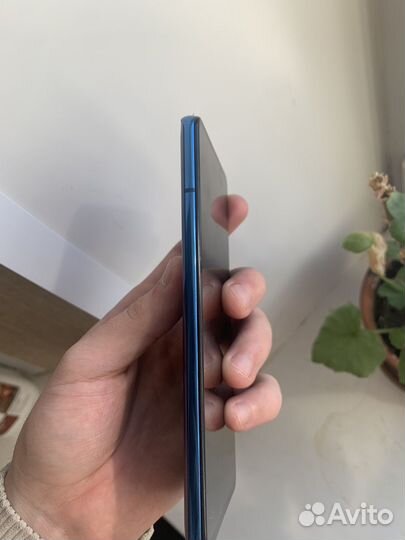 Xiaomi Mi 9T, 4/64 ГБ
