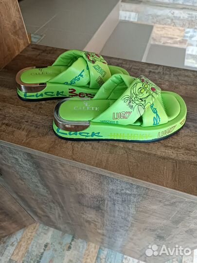 Шлепанцы Сабо calete