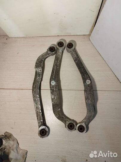 Рычаг задний Nissan X-trail t31