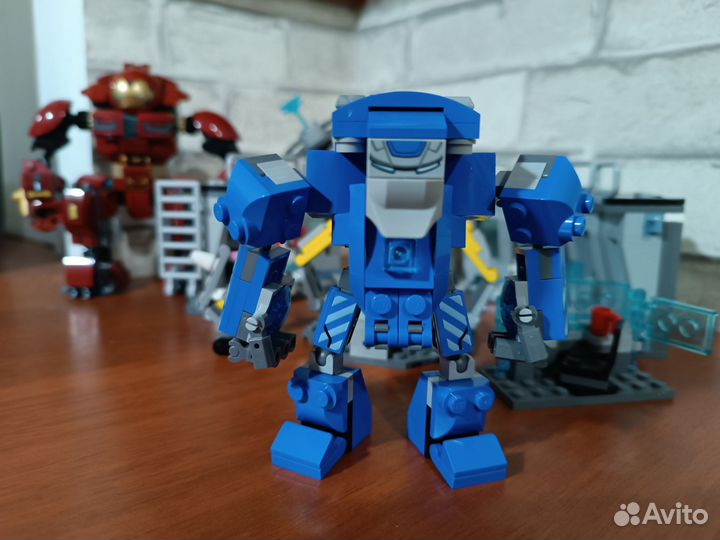 Lego Лаборатория Железного Человека + Халкбастер