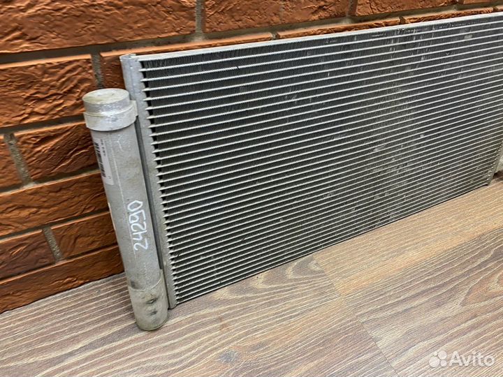 Радиатор кондиционера Volvo XC60 V60 V90 2017+