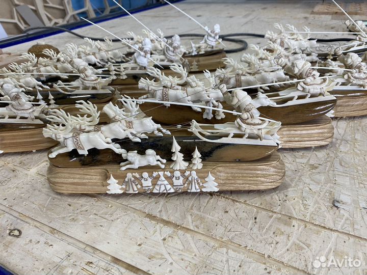 Скульптура из кости «Упряжка«