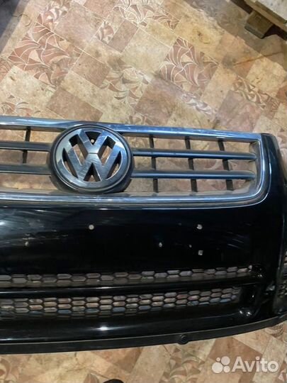 Бампер передний Volkswagen Touareg 7L 4.2 AXQ 2004