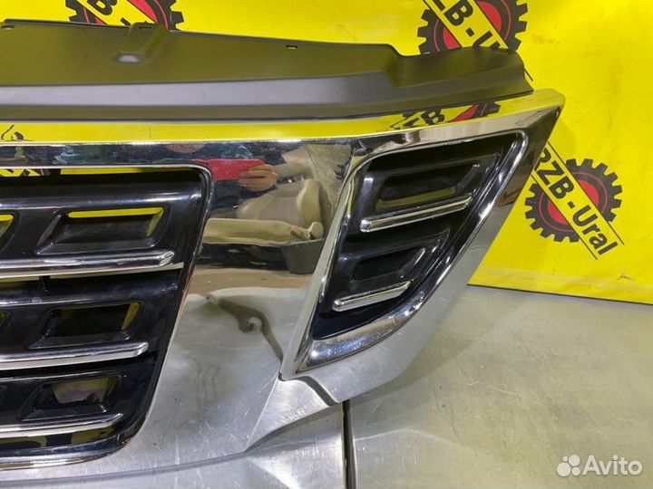 Решетка радиатора Nissan Patrol