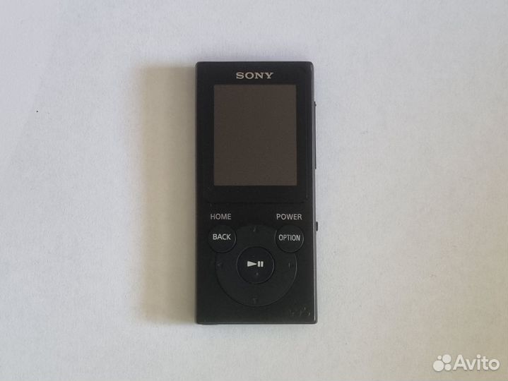 NW-E394 MP3 плеер Sony Walkman, черный