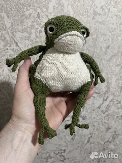 Жаба Королевская.Вязаная игрушка
