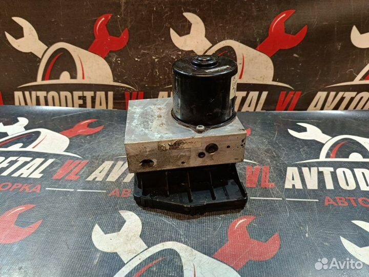 Блок ABS Mercedes-Benz C180 седан 2000-2008