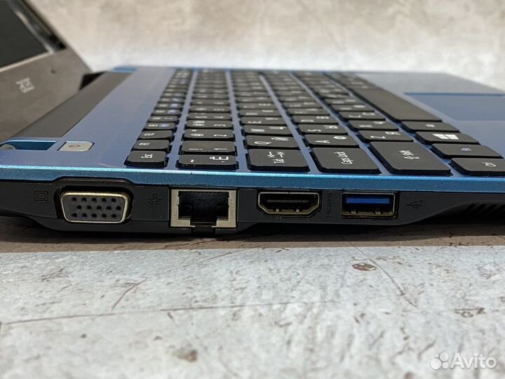 Acer aspire v5 (amd-c70/2gb/320hdd)