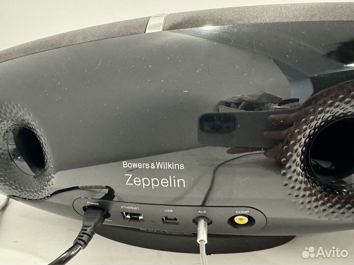 Bowers & Wilkins Zeppelin Air