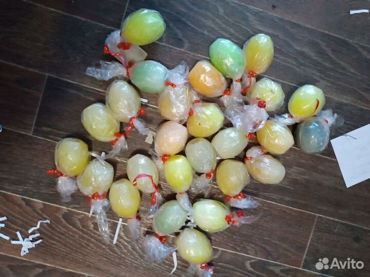 Свечка в форме яйца