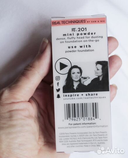 Кисть для пудры Real Techniques Powder Brush