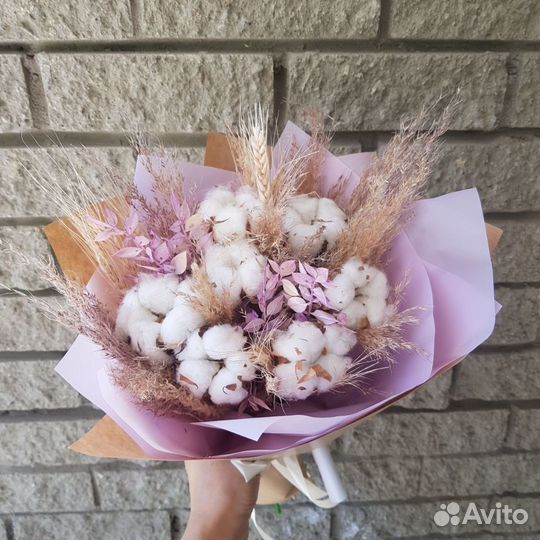 Букет из сухоцветов пшеницы лаванды хлопка