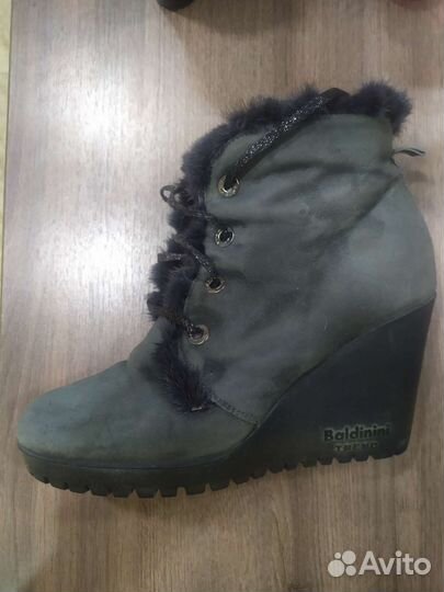 Ботинки женские 38 размера