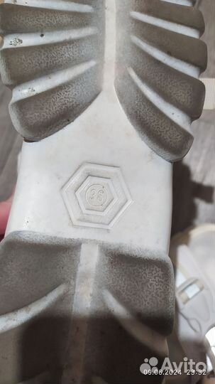 Босоножки 38 р