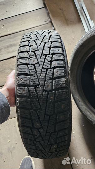 Roadstone Winguard WinSpike 185/65 R15