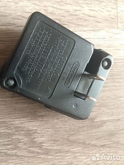 Nintendo Game Boy Advance SP зарядное устройство