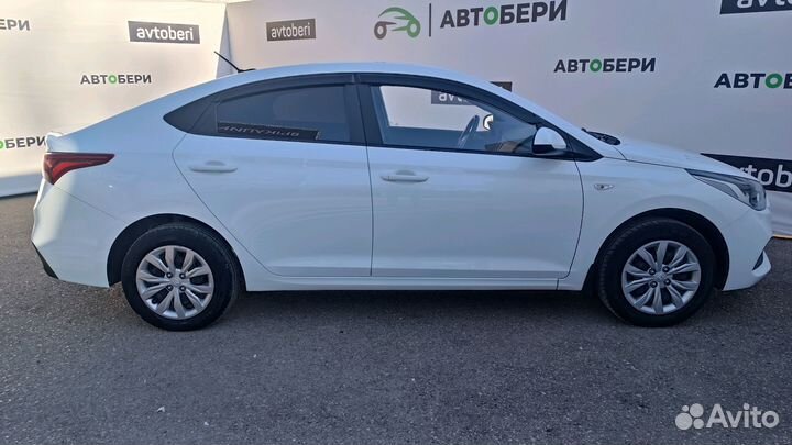 Hyundai Solaris 1.6 МТ, 2019, 49 735 км