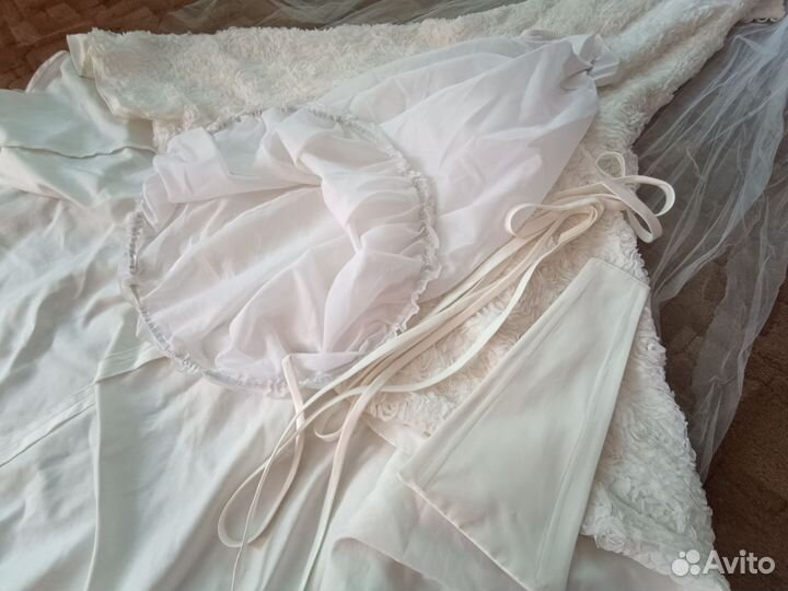 Свадебное платье 42 44