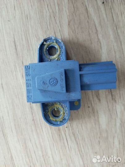 Датчик AIR BAG skoda Octavia A5 1Z