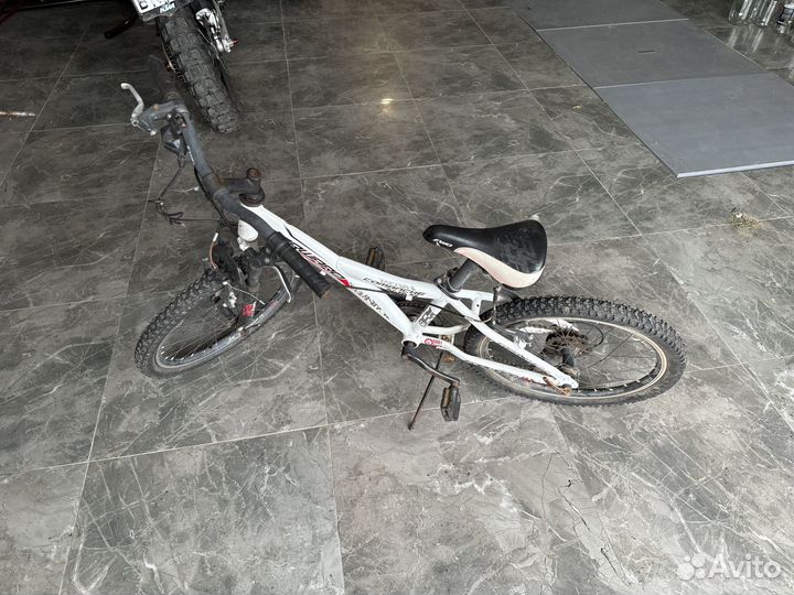 Детский велосипед бу