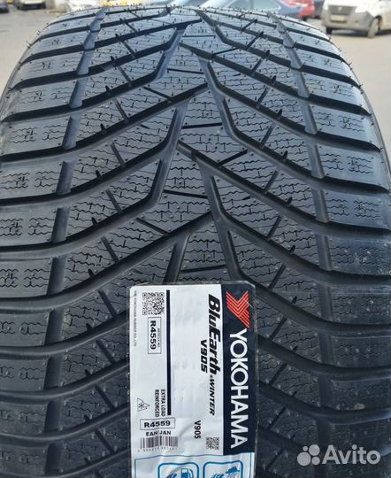 Yokohama W.Drive V905 325/30 R21 108V