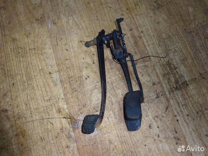 Блок педалей ваз 2109