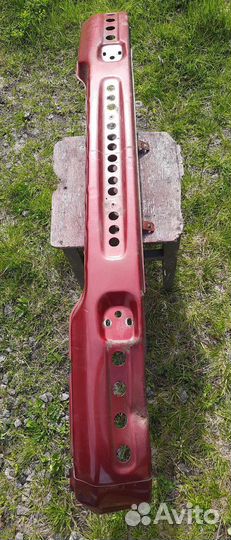 Балка переднего бампера Chevrolet Niva 2123