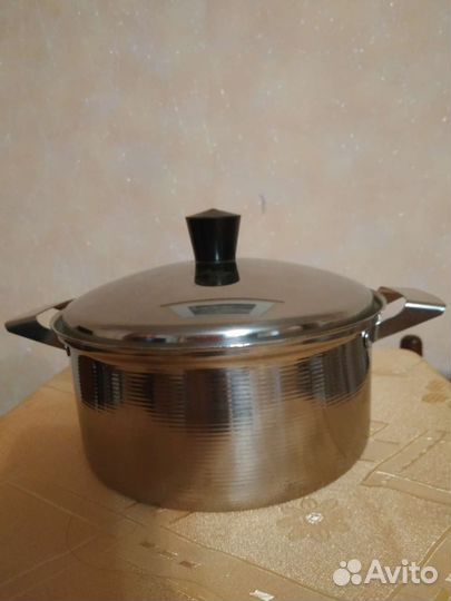 Кастрюля из нержавейки