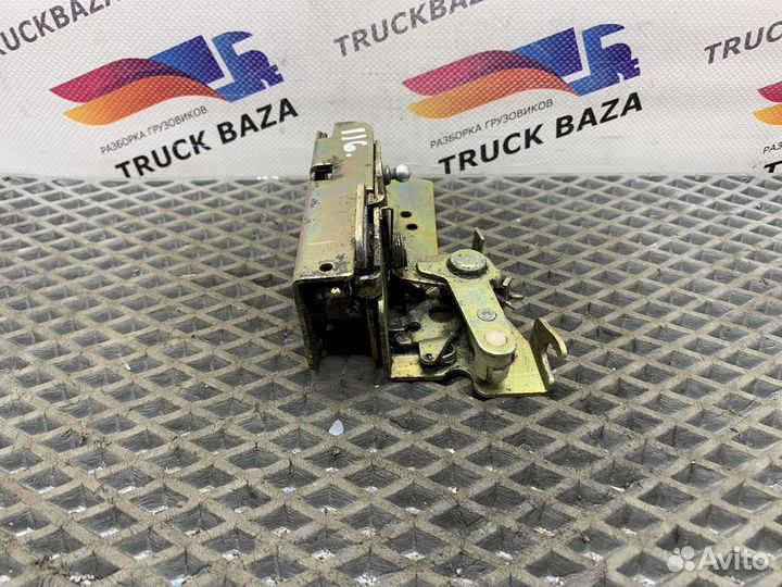 81626806143 Замок двери левой