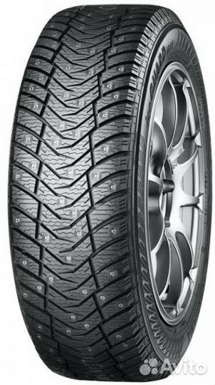 Yokohama Ice Guard IG65 215/50 R17 95T