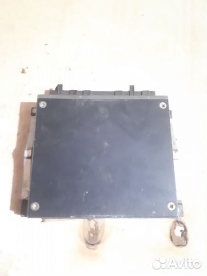 Блок управления GM 009 545 89 32 мерседес 140