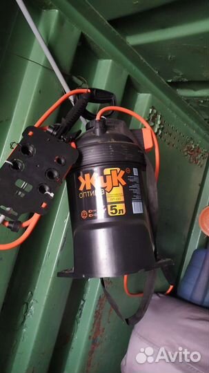 Опрыскиватель садовый ручной