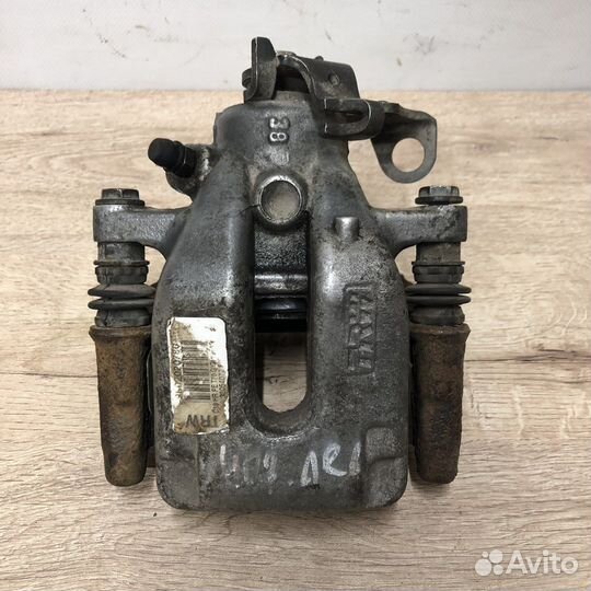 Суппорт задний левый Peugeot 408