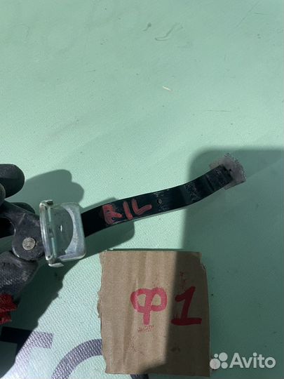 Ограничитель двери задний левый nissan juke