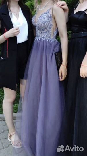 Вечернее платье