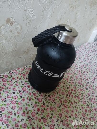 Фляжка спортивная