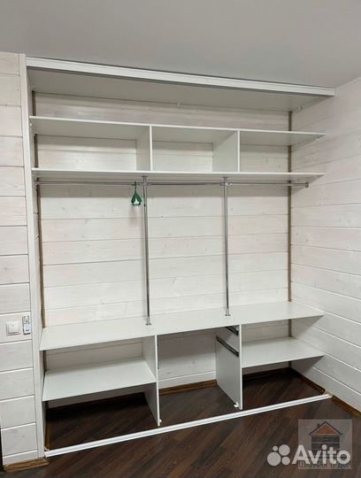 Встраиваемый шкаф