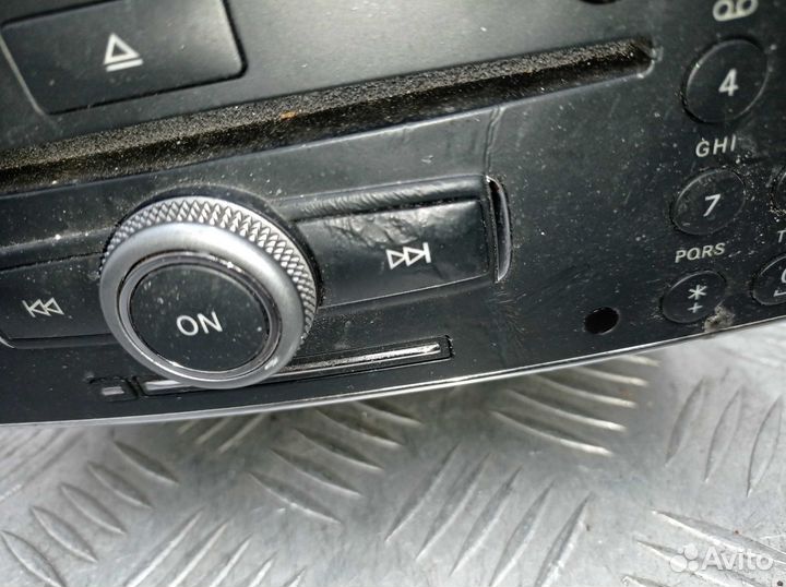 Магнитола Mercedes GLK X204 2049006002