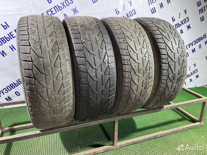 Tigar SUV Ice 215/60 R17
