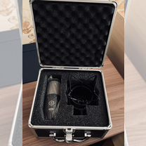 Конденсаторный микрофон akg p220