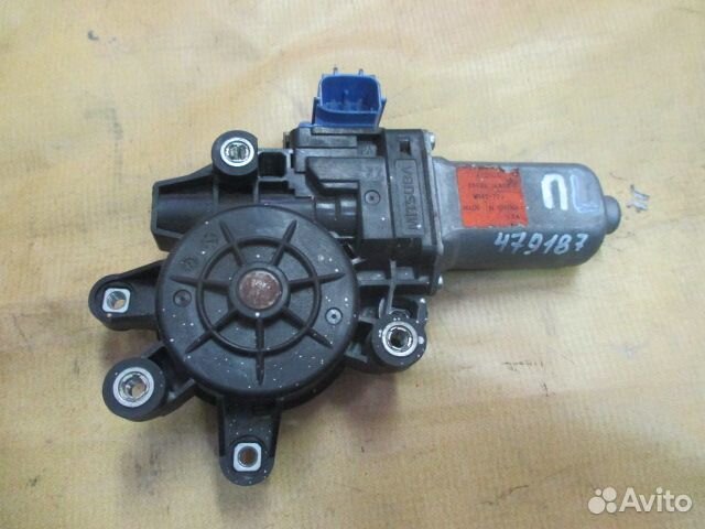 Моторчик стеклоподъемника QX56/QX80 (Z62)