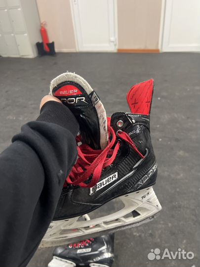 Хоккейные коньки bauerX
