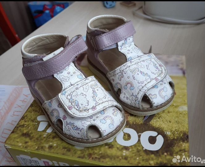 Сандалии для девочки