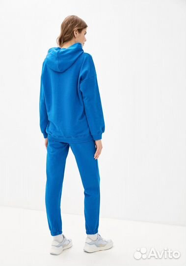 Новый спортивный костюм женский 48-50 р